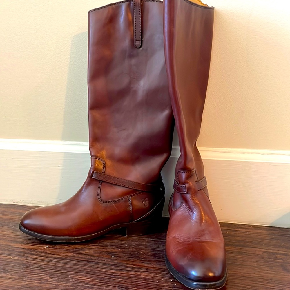 Frye riding boots size 6